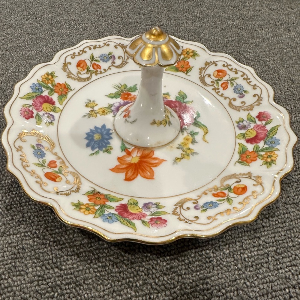 Noritake Dresdena Candy Dish with Center Handle
